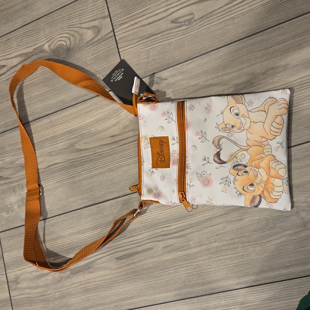 Lion King Purse - Picture 2 of 5